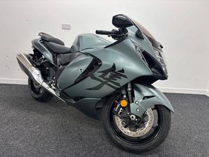 SUZUKI GSX1300R HAYABUSA 1340 CC