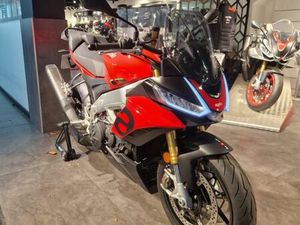APRILIA TUONO 1100 V4