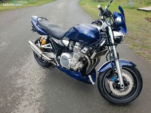 MOTO 1300 XJR