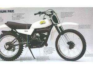 ② YAMAHA MX125 1978