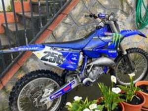 YAMAHA - YZ 125