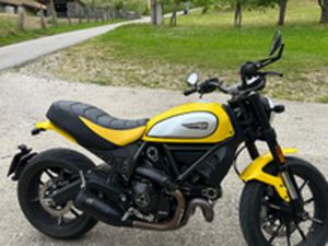DUCATI SCRAMBLER 800