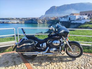 HONDA SHADOW 750