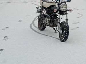 VEND OU ÉCHANGE DAX 50