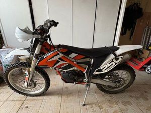 MOTO KTM FREERIDE 250