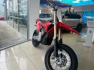 STARK VARG SM 80HP - SKLADEM