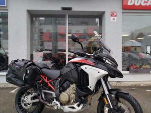 DUCATI MULTISTRADA V4 RALLY, 1. MAJITEL, ČR, ZÁRUKA, VÝBAVA
