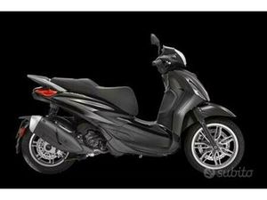 PIAGGIO BEVERLY 300 I.E. BASE NERO E BIANCO