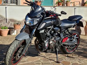 YAMAHA MT-07