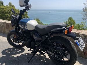 ROYAL ENFIELD HUNTER