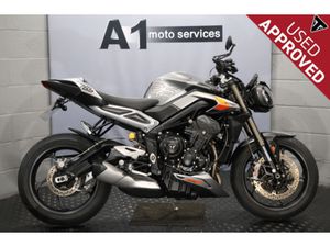 USED TRIUMPH STREET TRIPLE 765 RS FOR SALE IN YORK