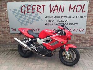 ② HONDA VTR 1000 F, 1999