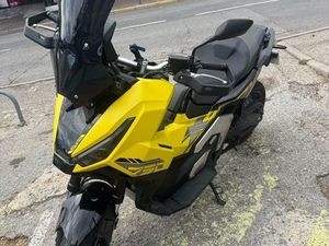 X-ADV 750 SPÉCIALE ÉDITION