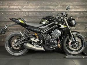 TRIUMPH STREET TRIPLE 765 RS PHAN (BJ 2025) — MOTOREN | TRIUMPH — MARKTPLAATS