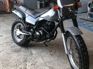 MOTO YAMAHA 125