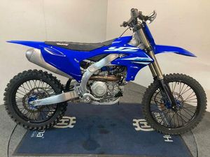 ② YAMAHA YZ450F MY'25 RÉF. LS 3245