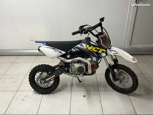 YCF 125