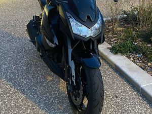 Z1000
