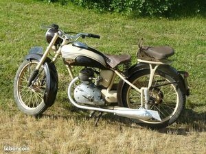 MOTOCONFORT/MOTOBÉCANE C45S 125CM DE 1952