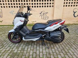 YAMAHA - XMAX 400