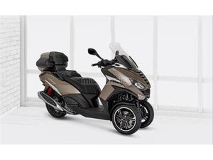 PEUGEOT - METROPOLIS 400