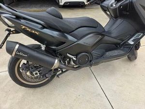YAMAHA - TMAX IRON MAX 530