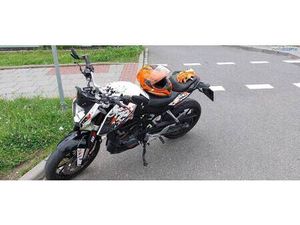 KTM 125 DUKE