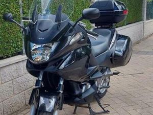 HONDA - DEAUVILLE NT 700 V