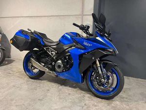 GSX-S1000GT TOP SPORT-TOURING IN PRACHTSTAAT
