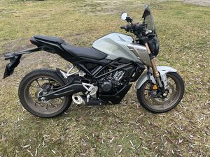 HONDA CB125R, 2021 SALON POLSKA, KAMERA/NAWIGACJA