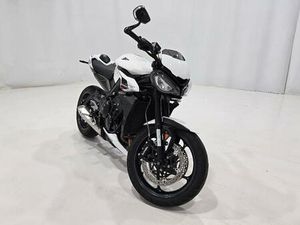 ② TRIUMPH STREET TRIPLE R, GARANTIE CONSTRUCTEUR!