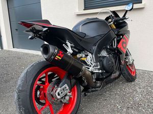 APRILIA RSV4 1000 RR