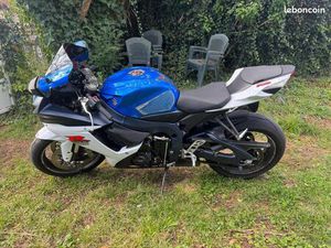 SUZUKI GSX-R 750 2012