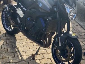 YAMAHA FZ8 EN PARFAITE ÉTAT CT OK