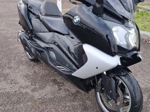 VEND SCOOTER BMW 650 GT
