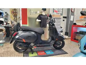 VENDO VESPA GTS 300 SUPER SPORT (2023 - 24) USATA A MONCALIERI (CODICE 9912640) - MOTO.IT