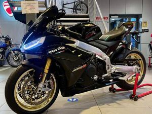 APRILIA RSV4 FACTORY 1100 - IMMACULATE - 1340 MILES ONLY - 1 OWNER