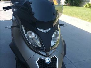 PIAGGIO MP3 500 HPE LEIRIA, POUSOS, BARREIRA E CORTES