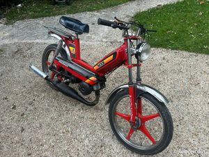 PEUGEOT 103 SP ROUGE