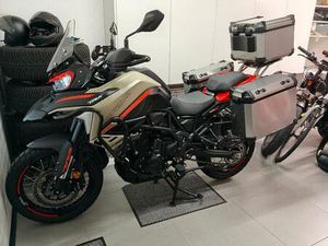 ② BENELLI TRK702X - IN NIEUWSTAAT MET DIVERSE OPTIES!