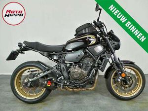 YAMAHA XSR 700 ZWART