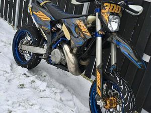 TE 250 HUSQVARNA SUPERMOTO