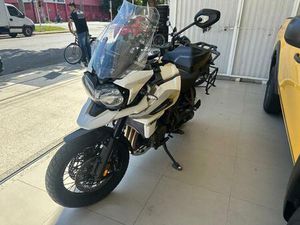 TRIUMPH TIGER 1200 XCX