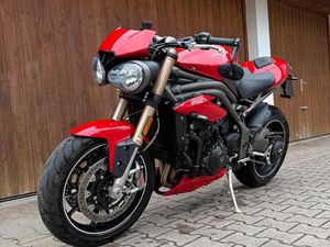 TRIUMPH SPEED TRIPLE 1050S