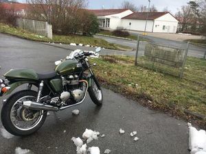 TRIUMPH THRUXTON 900 EFI