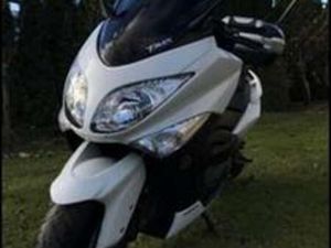 YAMAHA T MAX - 2011
