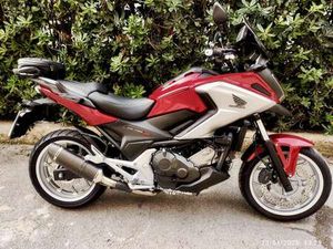 HONDA NC 750 X ROSSO