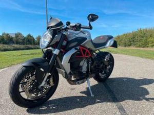 MV AGUSTA BRUTALE 800 ABS F3 MET VEEL EXTRA’S — MOTOREN | MV AGUSTA — MARKTPLAATS
