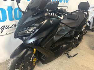 YAMAHA T-MAX 560 TECHMAX AKRAPOVIC 2024Г!!! →