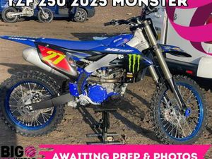 YAMAHA YZF 250 2025 MONSTER EDITION - ONLY 12 HOURS - VERY CLEAN & LOW USE